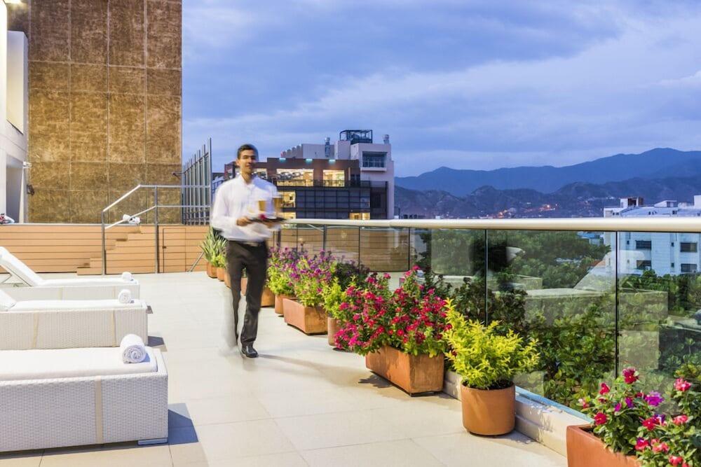 Ribai Hotels Santa Marta Exteriör bild